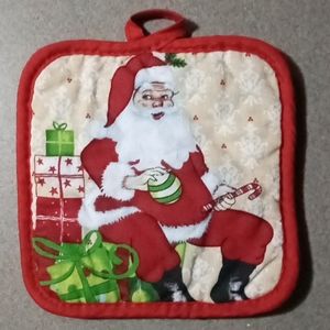 Santa Christmas Potholder NWOT